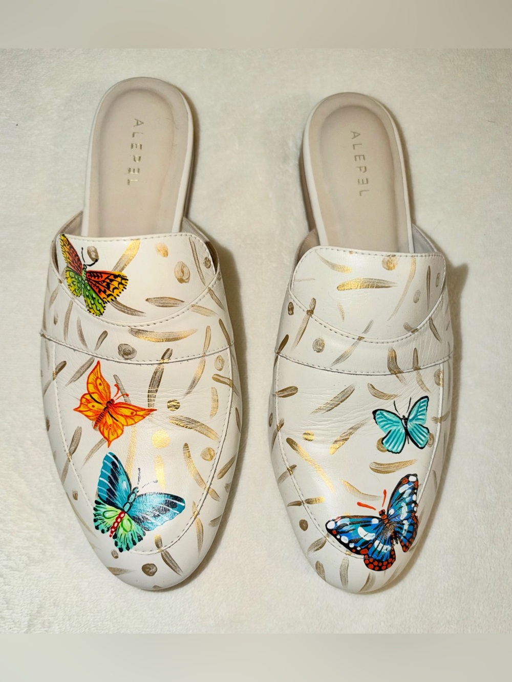 Alepel Hand-Painted Butterfly Mule Slides Cream Size 7